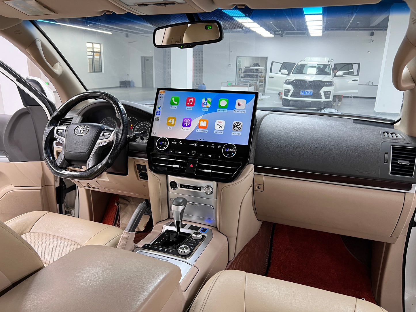 19.8" Android 13 Fast boot Navigation Radio for 2016 - 2021 Toyota Land Cruizer LC200-Phoenix Automotive