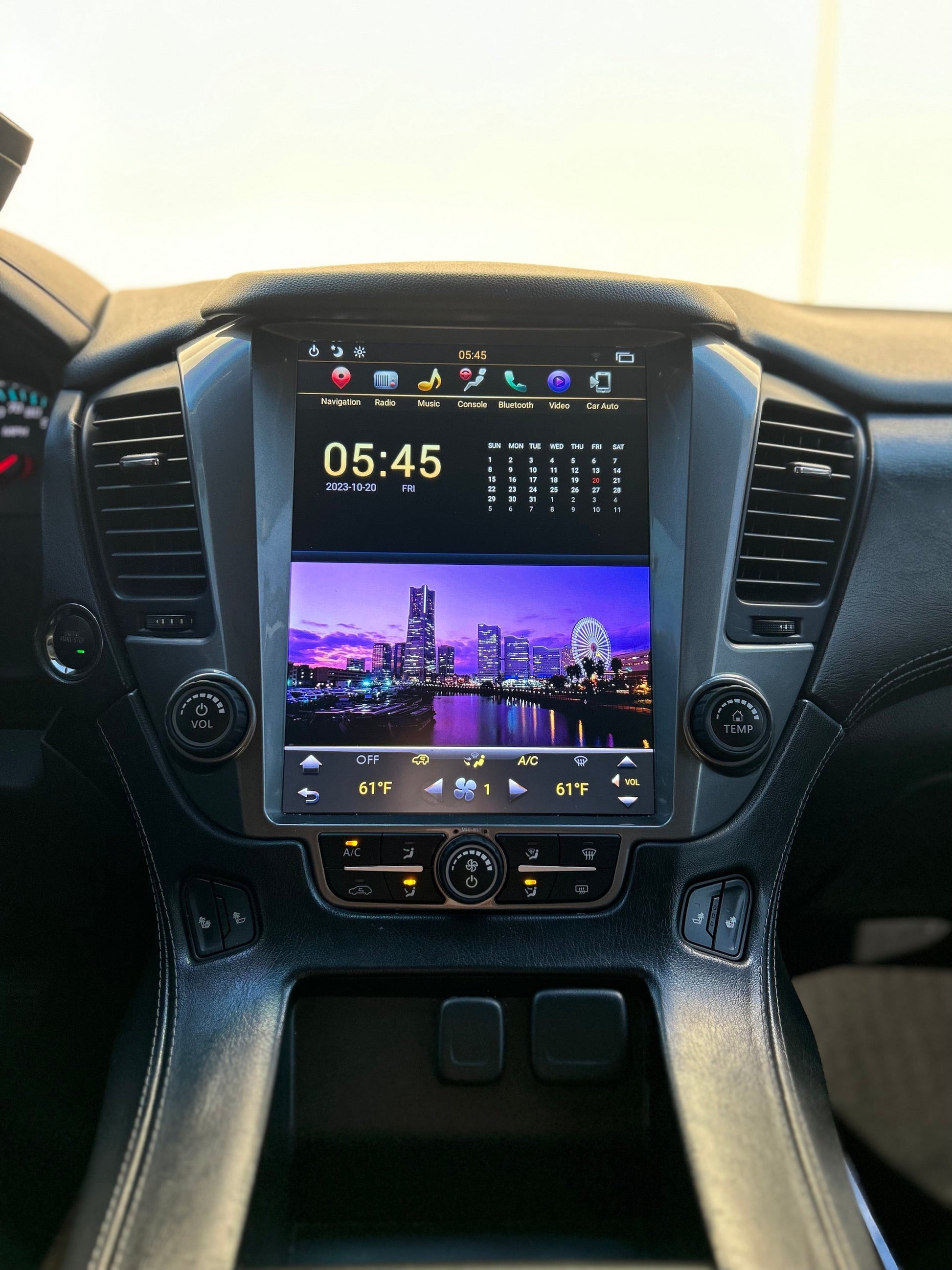 [open box] 12.1" Android 12 Fast boot Vertical Screen Navigation Radio for Chevrolet Tahoe Suburban GMC Yukon 2015 - 2020-Phoenix Automotive