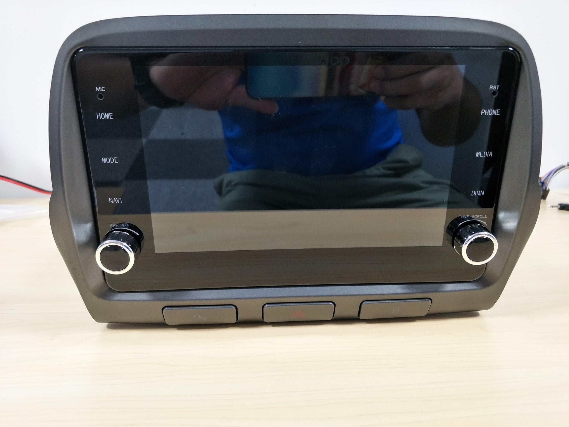 [open box] 7" Quad core Android 8.1 Navigation Radio for Chevrolet Camaro 2009 - 2015-Phoenix Automotive