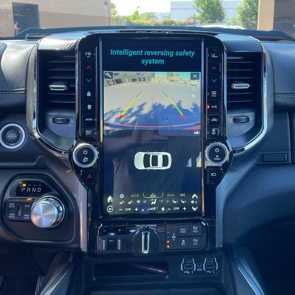 [Open box] 13.6” Android 12 Vertical Screen Navigation Radio for Dodge Ram 2019- 2024-Phoenix Automotive