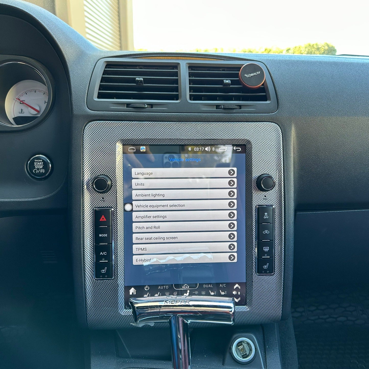 [open box] 10.4" Vertical Screen Android 13 Fast boot Navigation Radio for Dodge Challenger 2008 - 2014-Phoenix Automotive