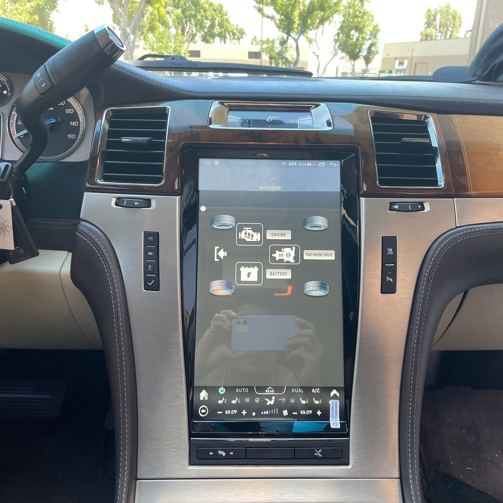 [open box] 13.6" Android 12/13/14 VERTICAL SCREEN Navigation Radio for Cadillac Escalade 2007 - 2014-Phoenix Automotive