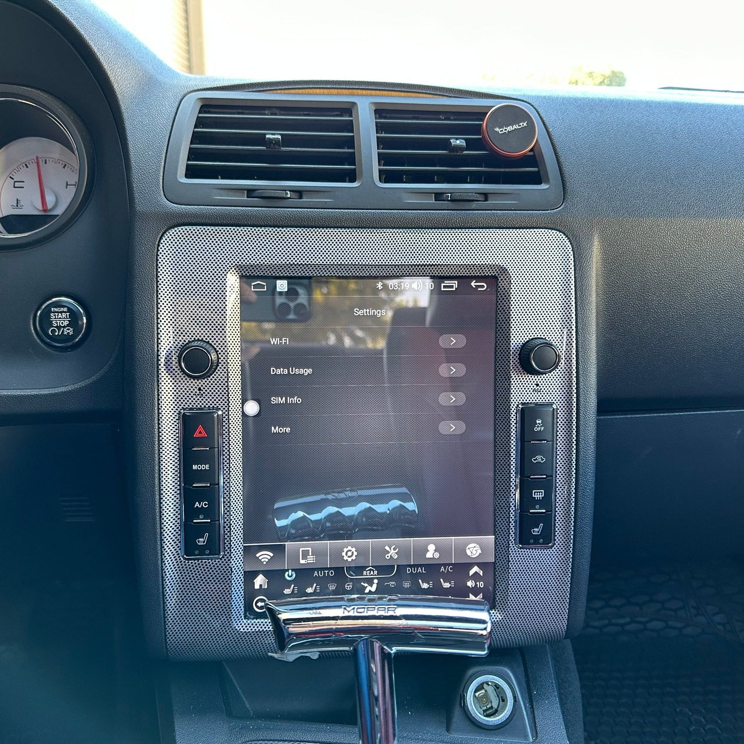 [open box] 10.4" Vertical Screen Android 13 Fast boot Navigation Radio for Dodge Challenger 2008 - 2014-Phoenix Automotive