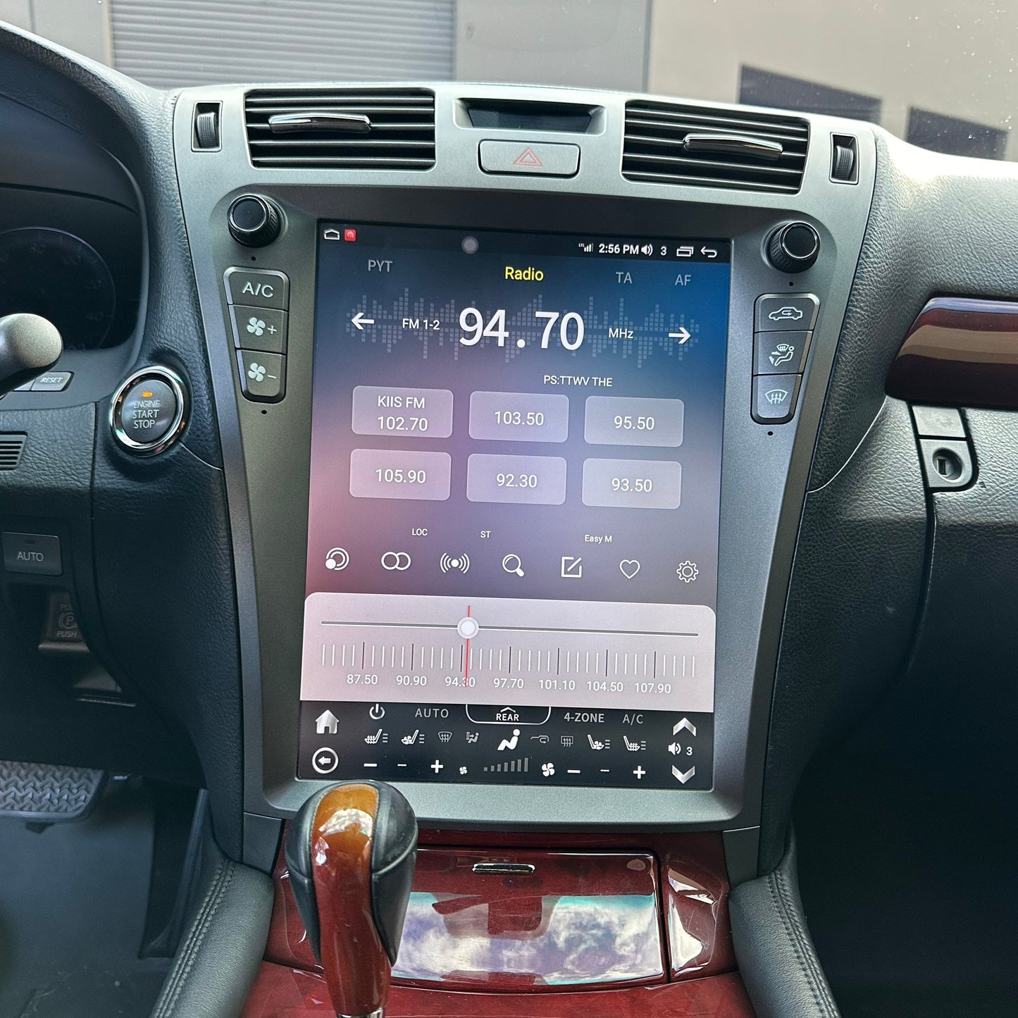 [Open box] 13" Vertical Screen Android 12/13 Fast boot Navi Radio For Lexus LS 460 600 600h 2007 - 2012-Phoenix Automotive