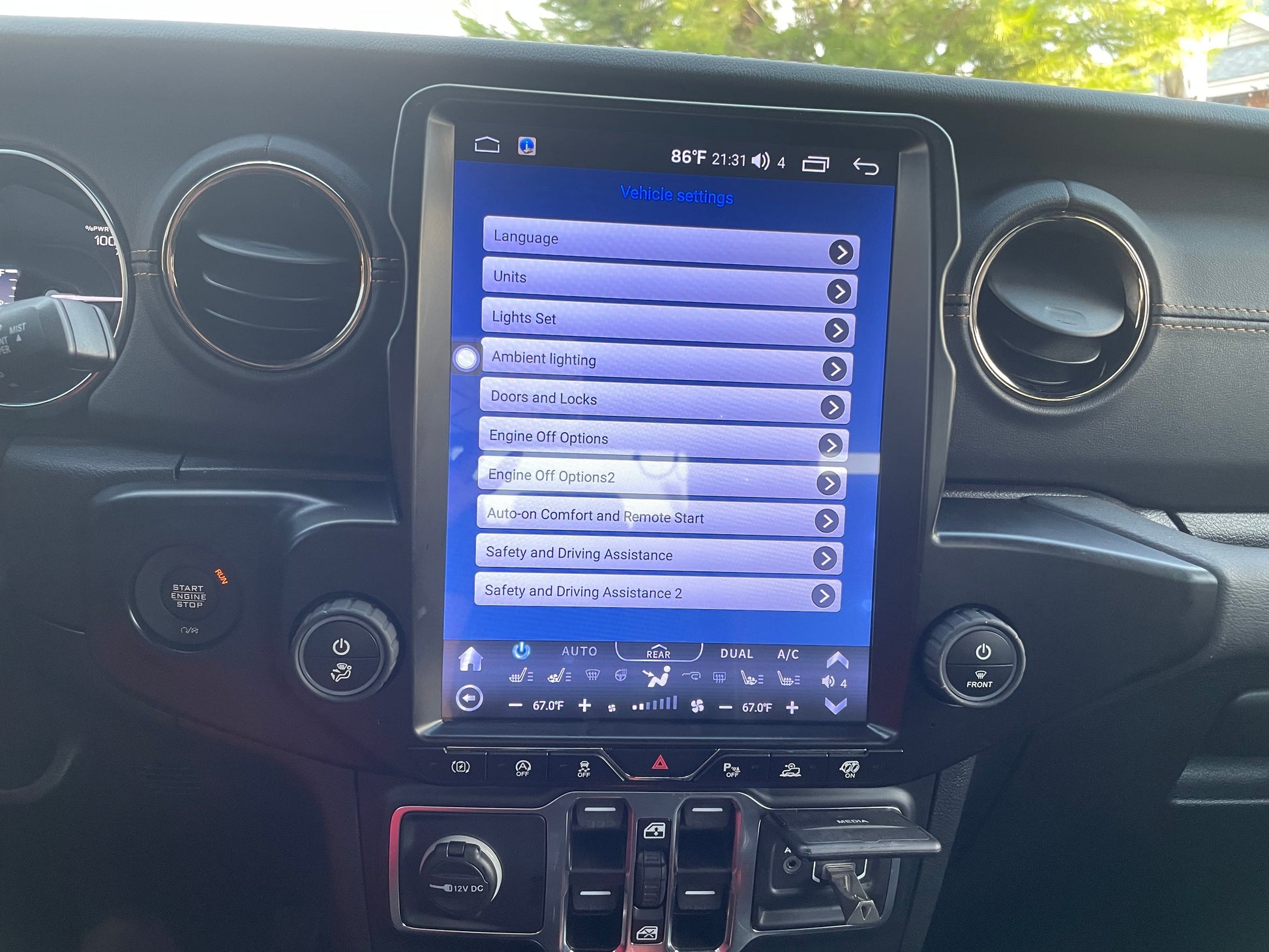 [Open box] 12.1” Android 10 / 12 Vertical Screen Navigation Radio for Jeep Wrangler JL 2018 - 2023 | Phoenix Automotive