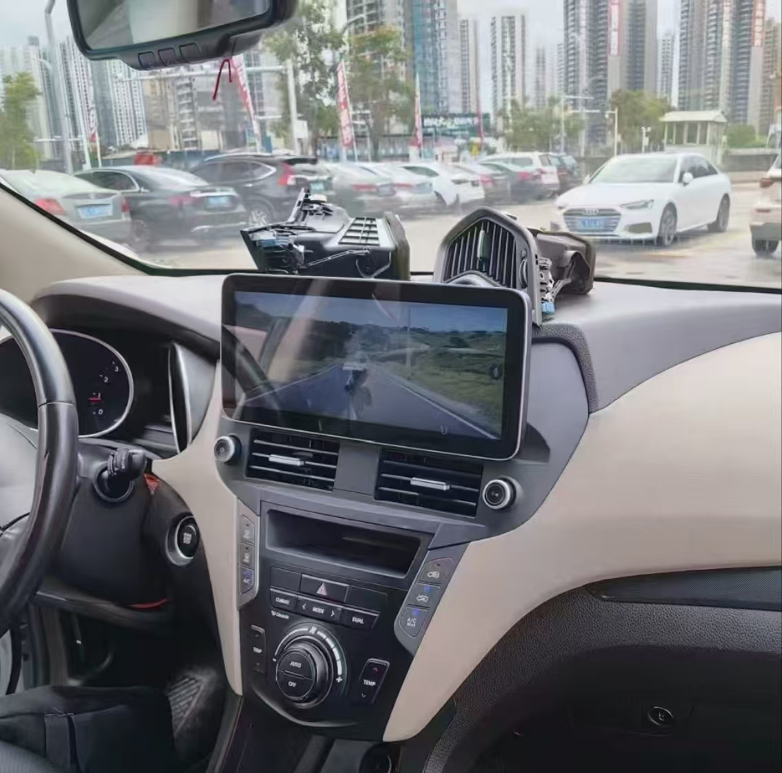 12.3 Inch Android 14 Universal Car Radio Stereo Android Auto Carplay for Hyundai Santafe/IX45 2013-2019-Phoenix Automotive