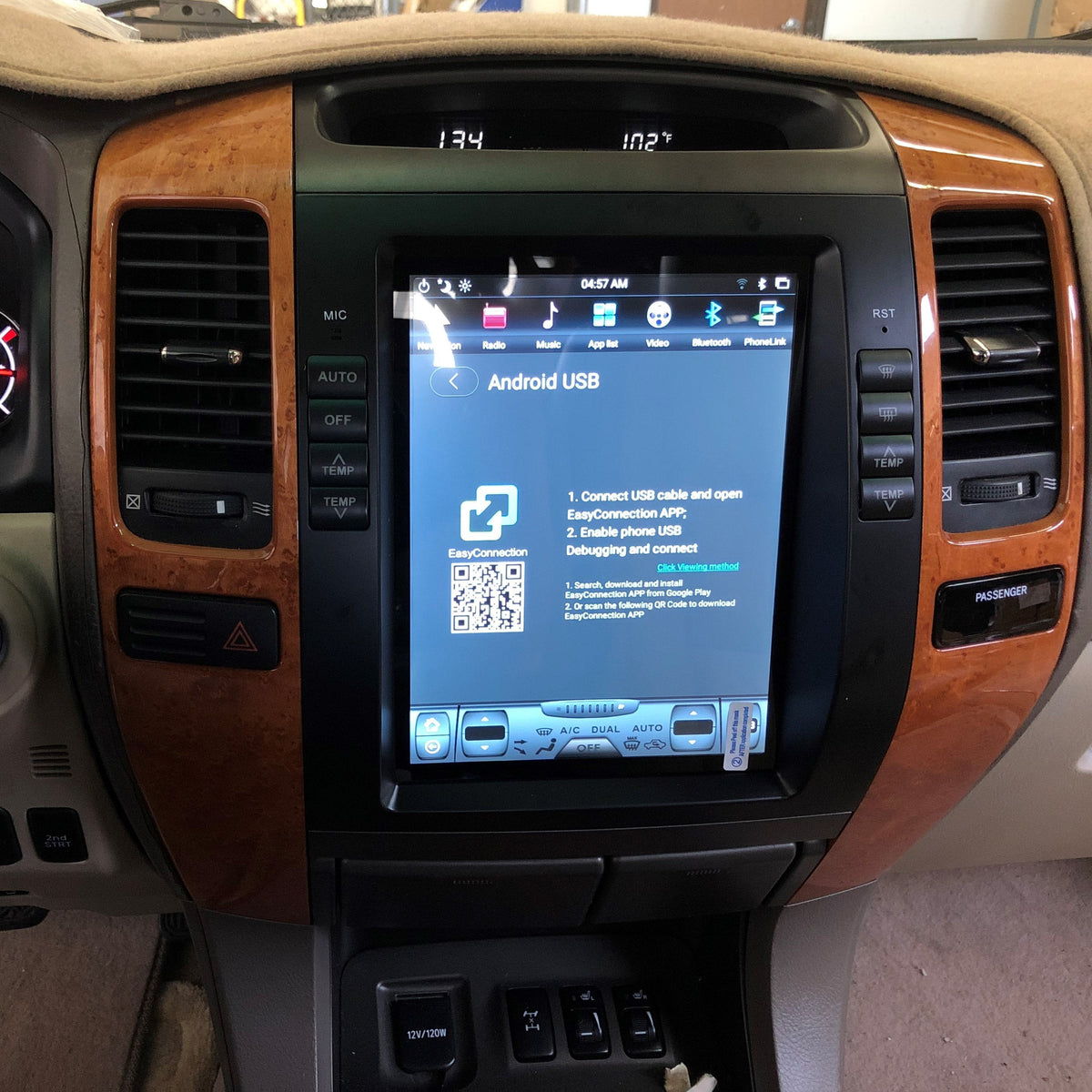 [Open box]10.4" Vertical Screen Android 14 Fast boot Navigation Radio for Lexus GX 470 2003 - 2009-Phoenix Automotive