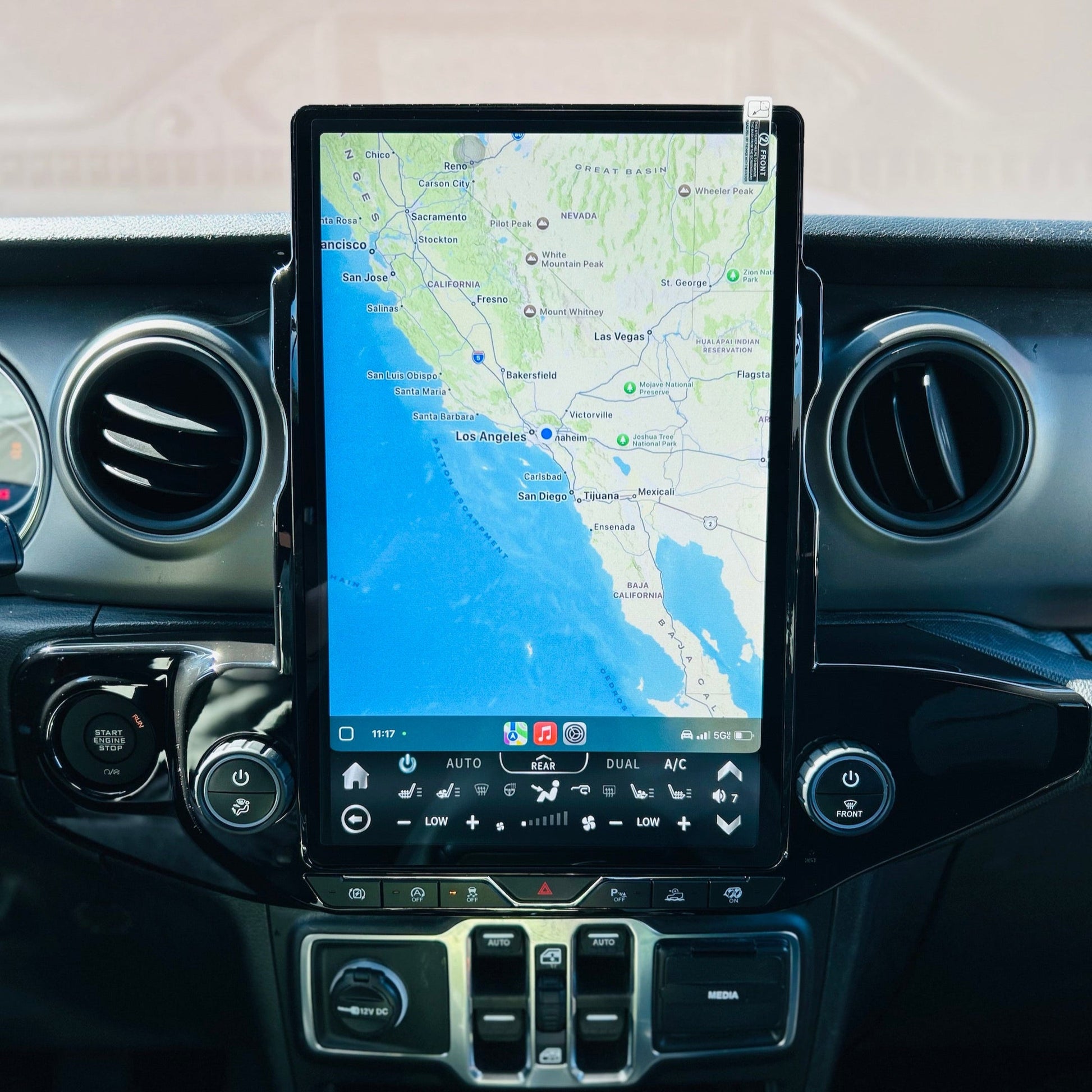 14.5” Android 13 Vertical Screen Navigation Radio for Jeep Wrangler/Rubicon/Gladiator 2018 - 2023-Phoenix Automotive