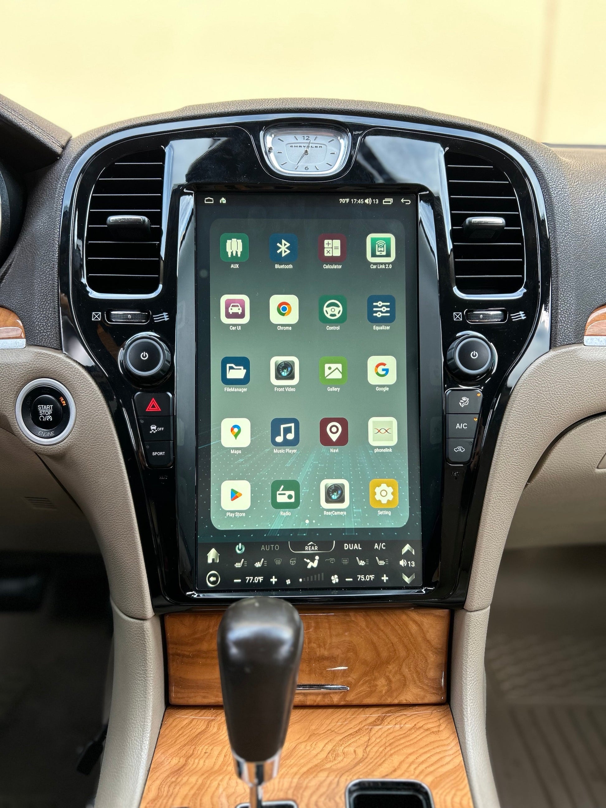 13.6" Vertical Screen Android 13/14 Navigation Radio for Chrysler 300 300C 300S 2011 - 2023-Phoenix Automotive